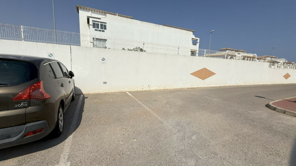 Ground Floor Apartment La Zenia Alicante - image 19