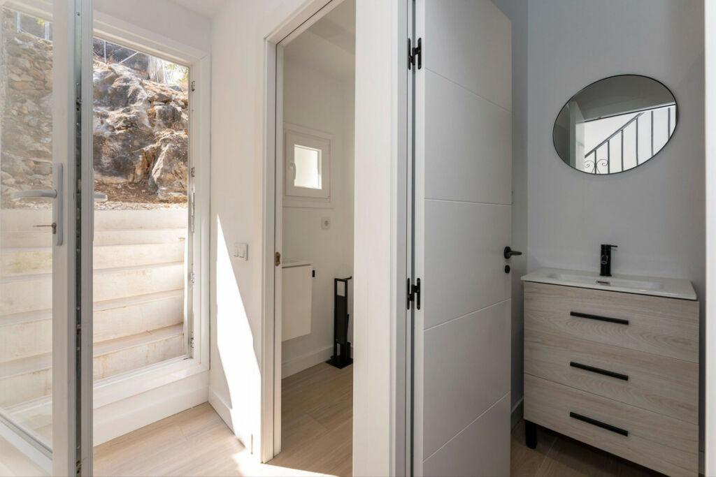 Townhouse Monda Málaga - image 19