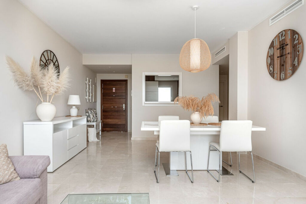 Middle Floor Apartment Casares Málaga - image 19