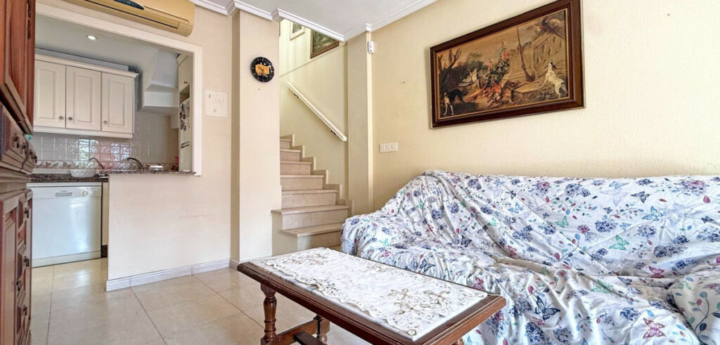 Townhouse Torrevieja Alicante - image 19