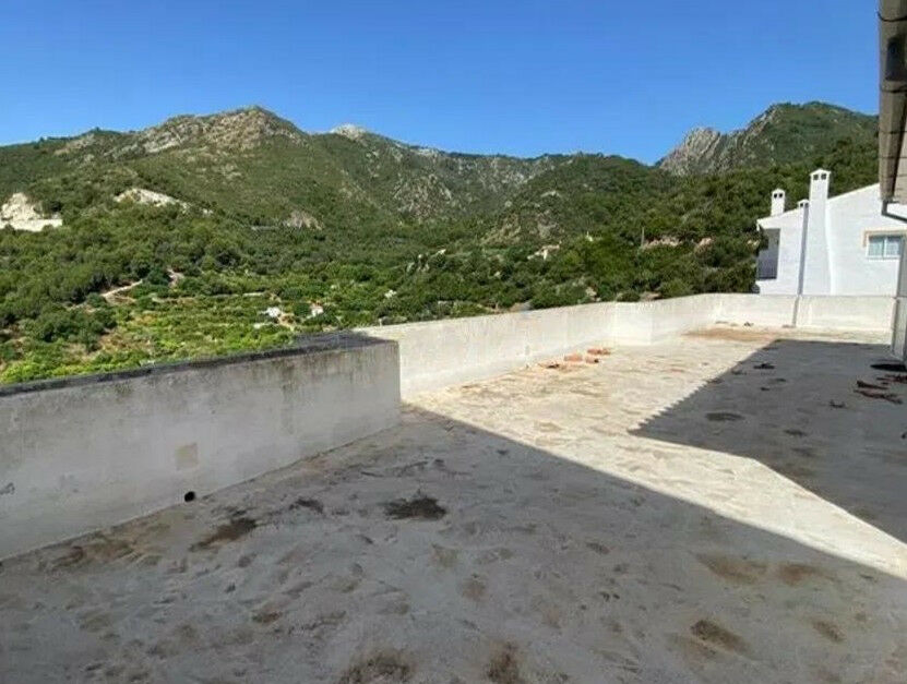 Detached Villa Ojén Málaga - image 19