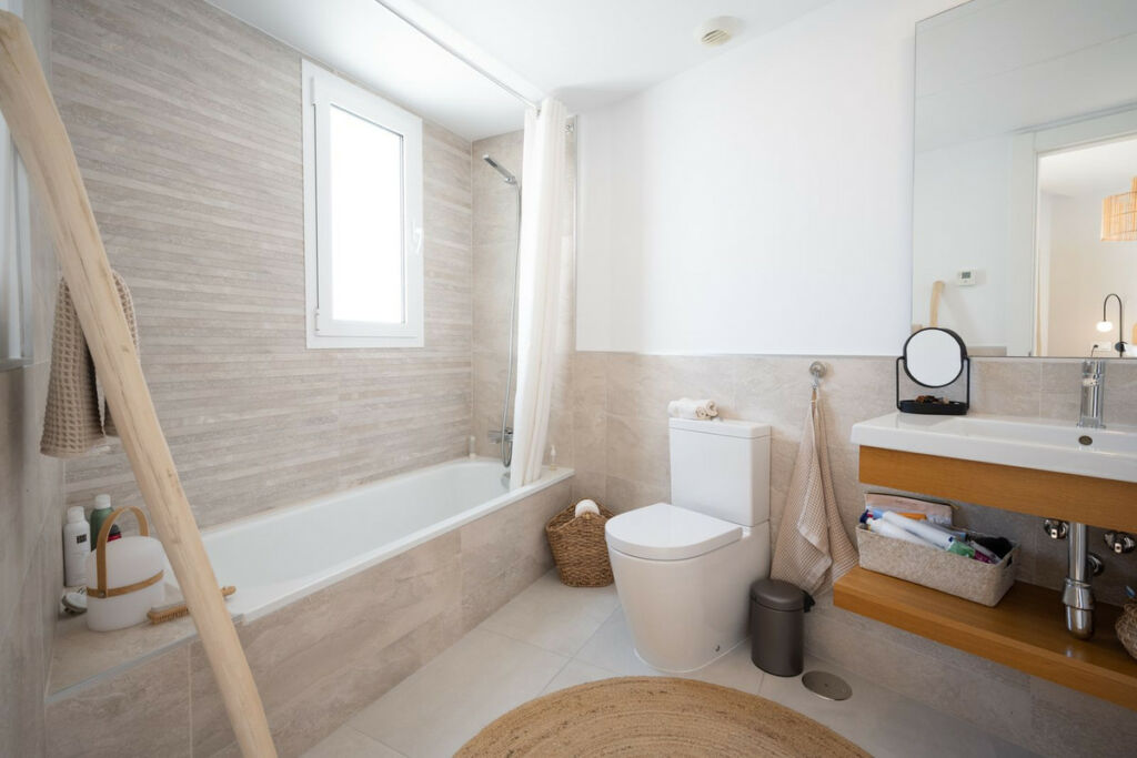 Penthouse Duplex Altos de los Monteros Málaga - image 19