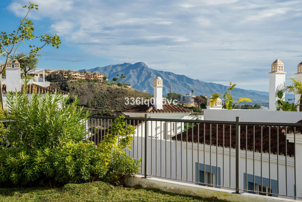 Ground Floor Apartment Benahavís Málaga - image 19