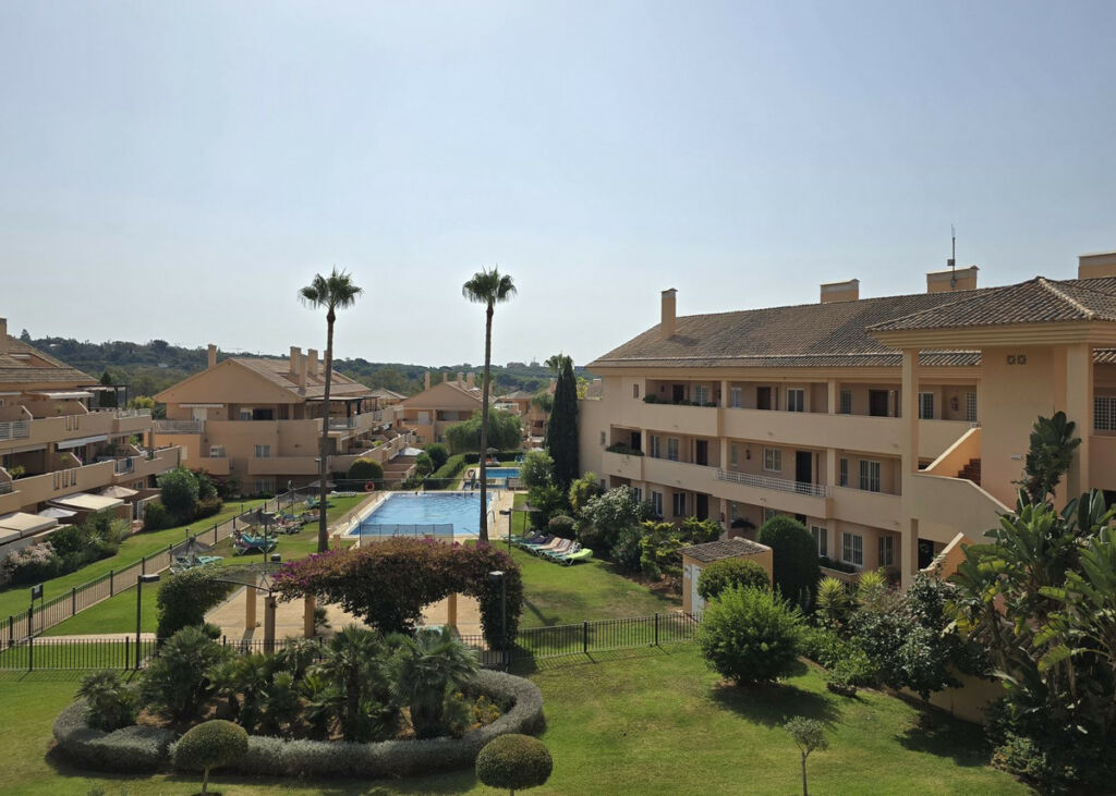 Penthouse Elviria Málaga - image 19
