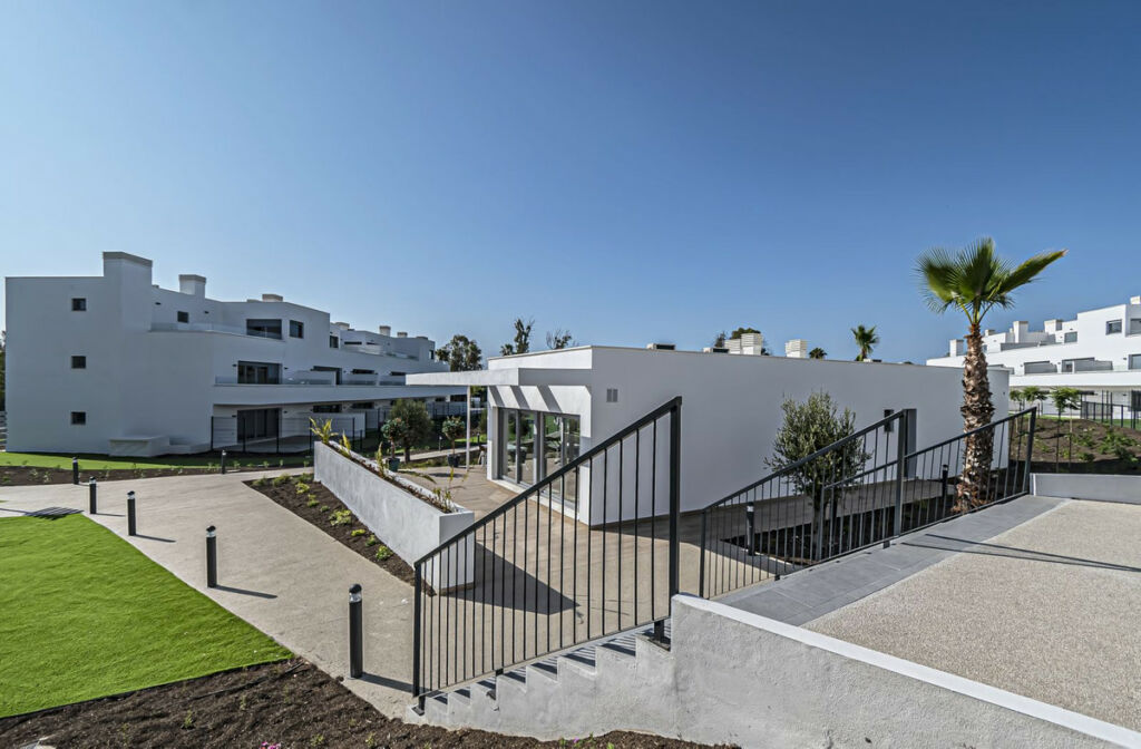 Ground Floor Apartment Bel Air Málaga - image 19