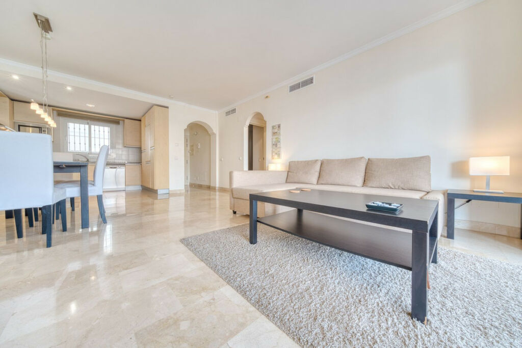 Ground Floor Apartment Calahonda Málaga - image 19