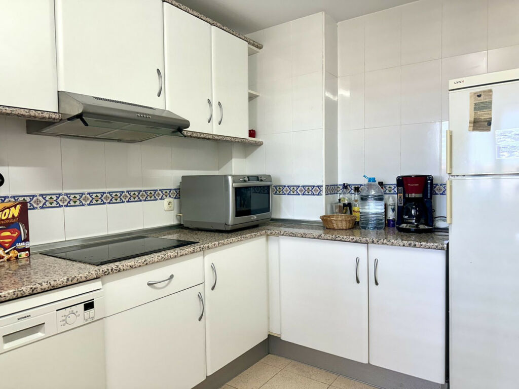 Middle Floor Apartment Los Boliches Málaga - image 19