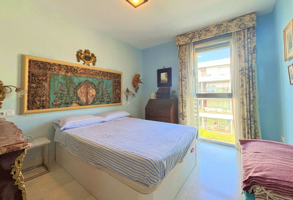 Penthouse La Duquesa Málaga - image 19