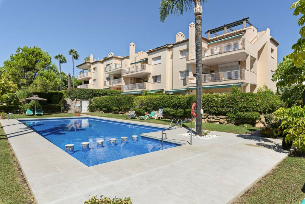 Penthouse Nueva Andalucía Málaga