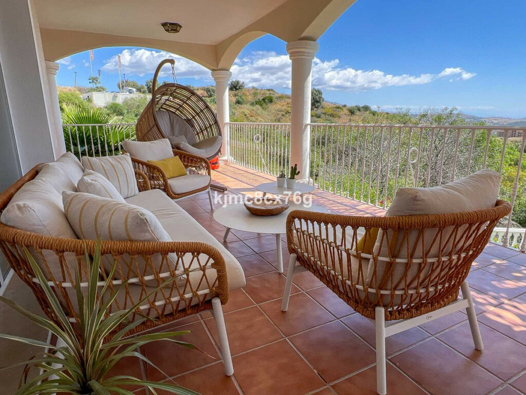 Detached Villa Riviera del Sol Málaga - image 19