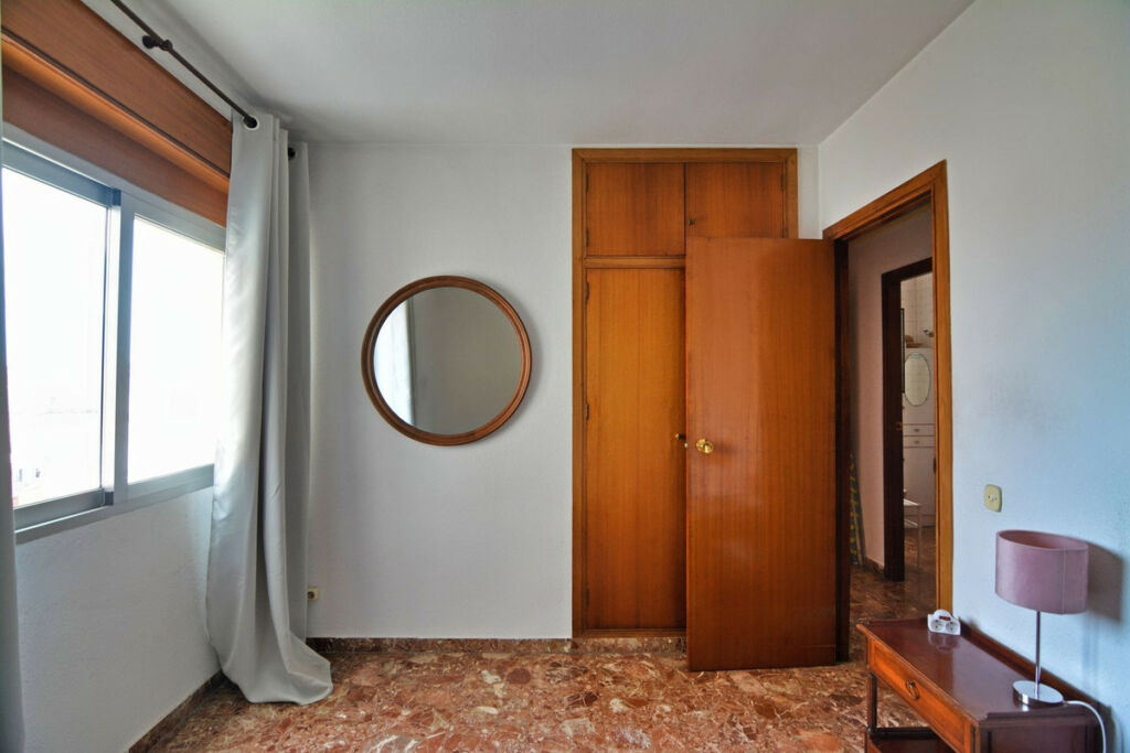 Middle Floor Apartment Fuengirola Málaga - image 19