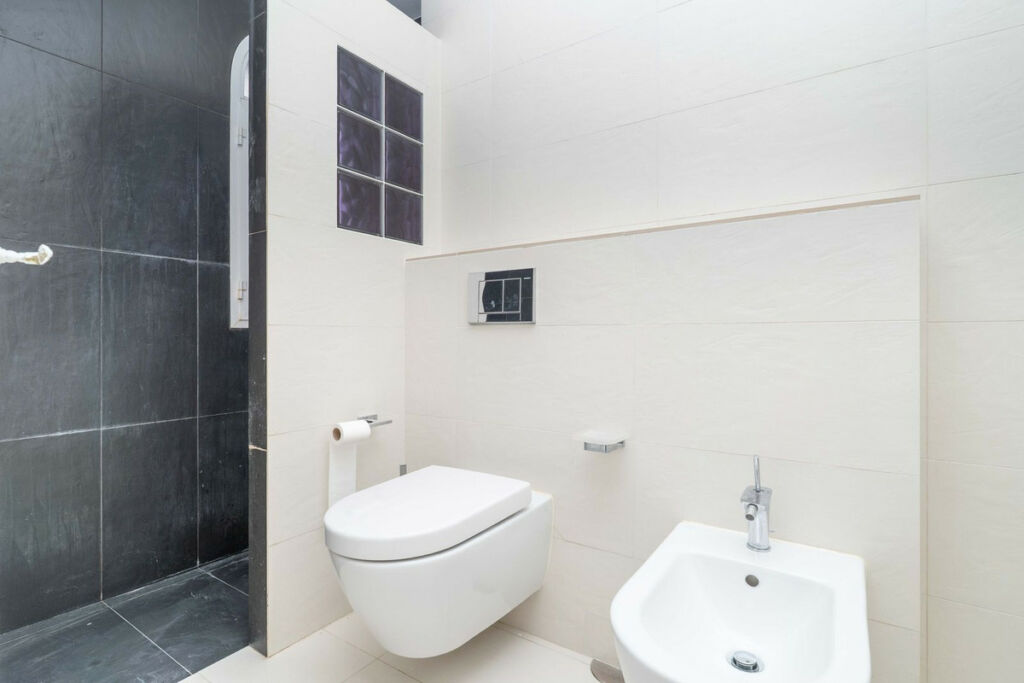 Townhouse Nueva Andalucía Málaga - image 19
