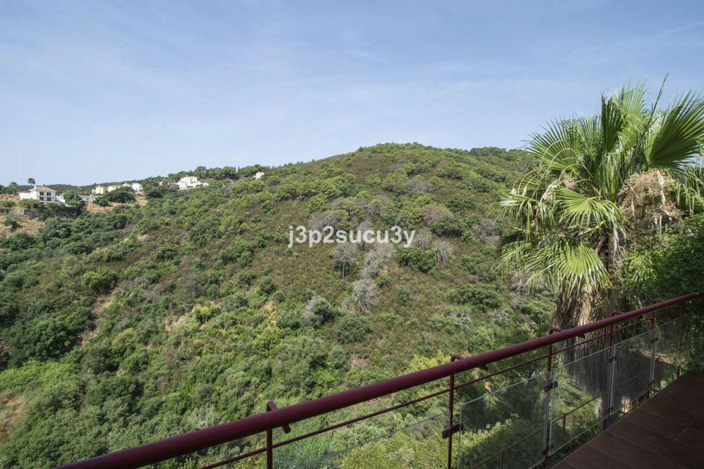 Semi-Detached House Estepona Málaga - image 19