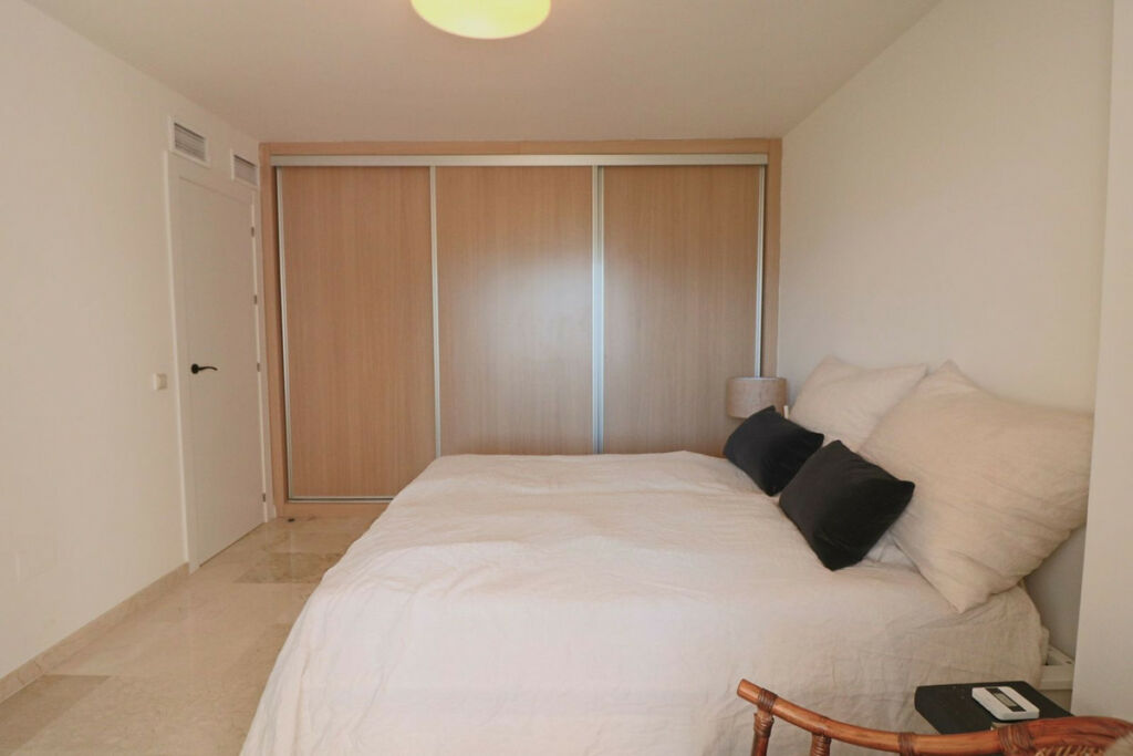 Penthouse La Mairena Málaga - image 19