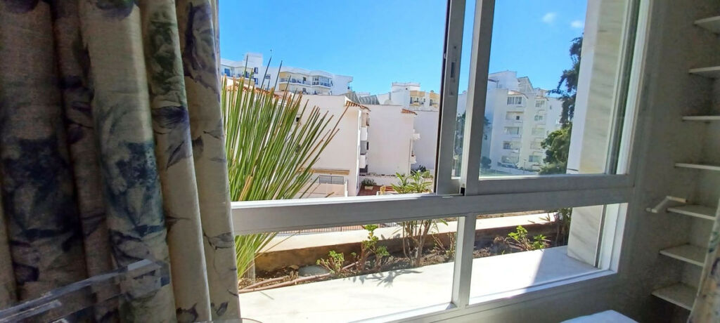 Middle Floor Apartment Marbella Málaga - image 19