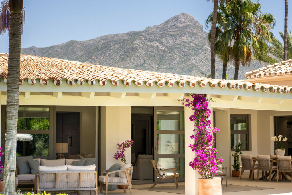 Detached Villa Nueva Andalucía Málaga - image 19