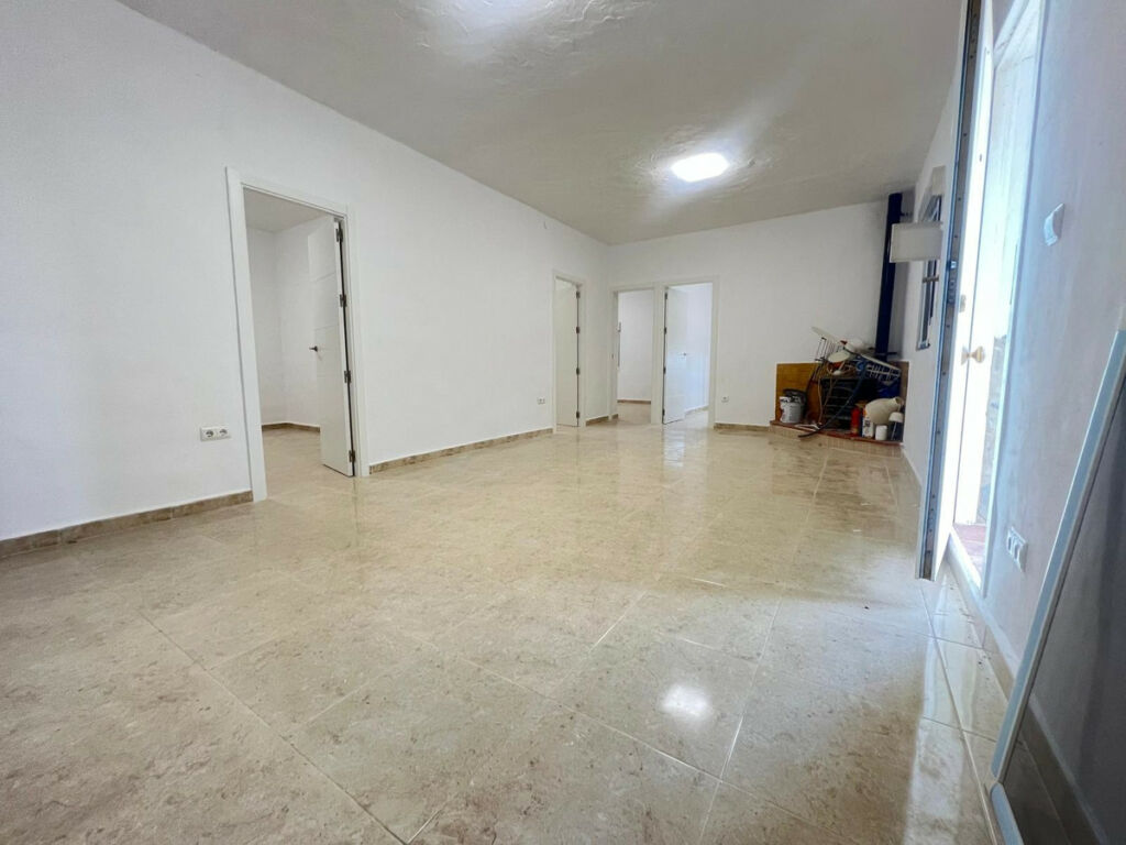 Detached Villa La Solana Alicante - image 2