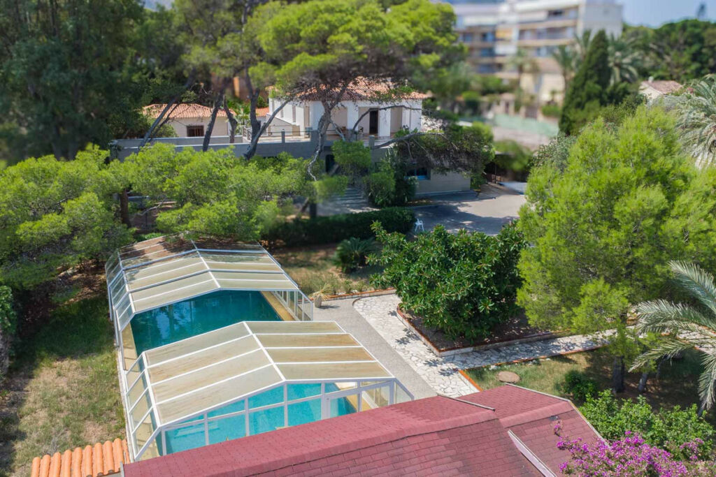 Detached Villa Denia Alicante - image 2