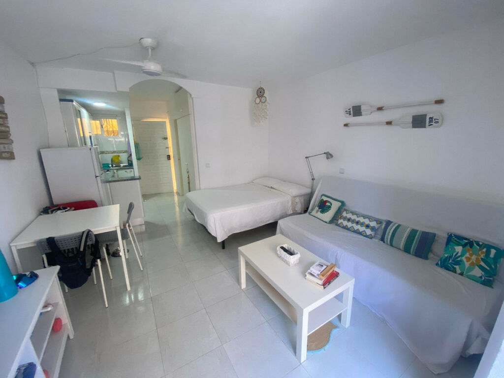 Middle Floor Studio Arroyo de la Miel Málaga - image 9