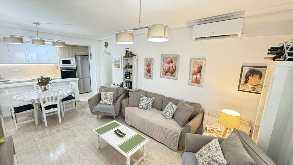 Ground Floor Apartment La Zenia Alicante - image 2