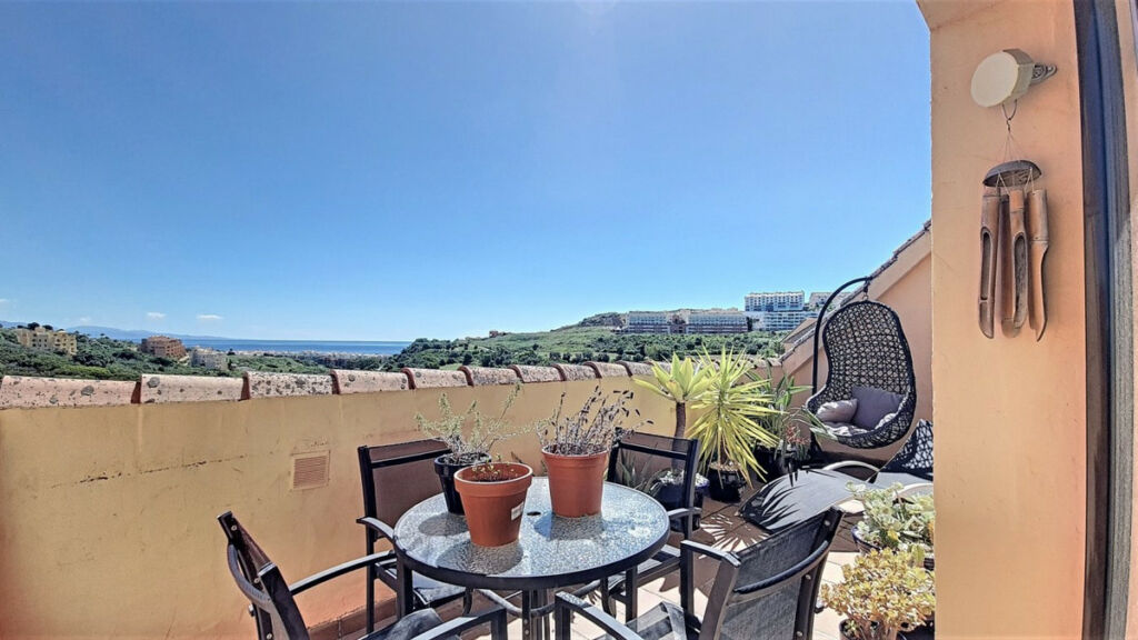 Penthouse Manilva Málaga - image 2