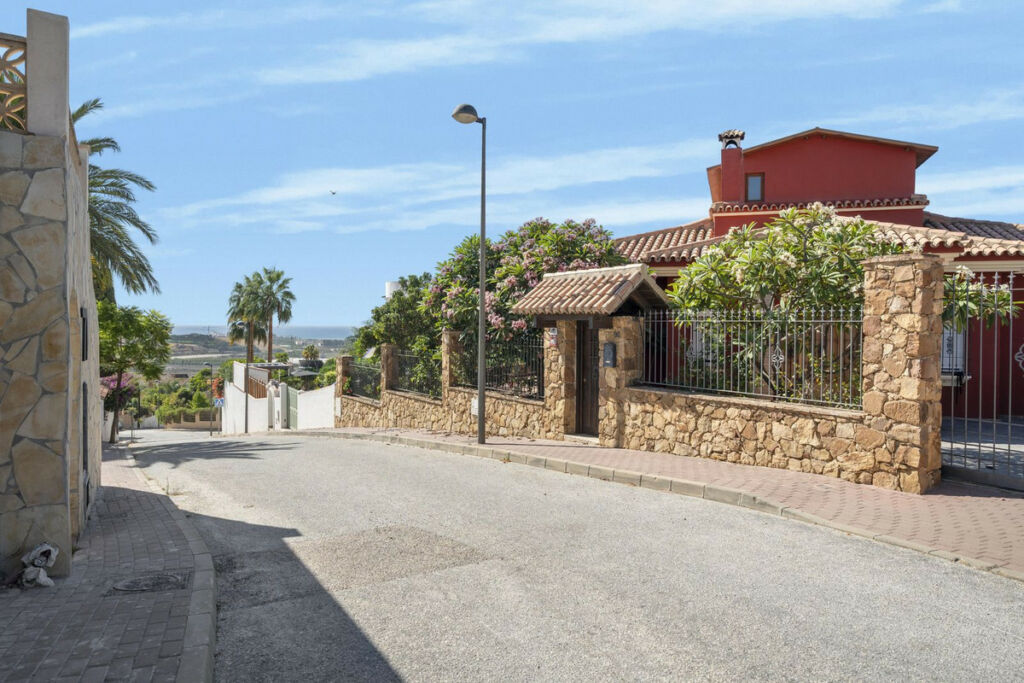 Residential Plot Almayate Málaga - image 5