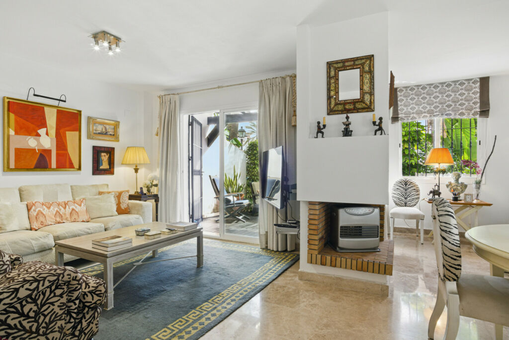 Townhouse Nueva Andalucía Málaga