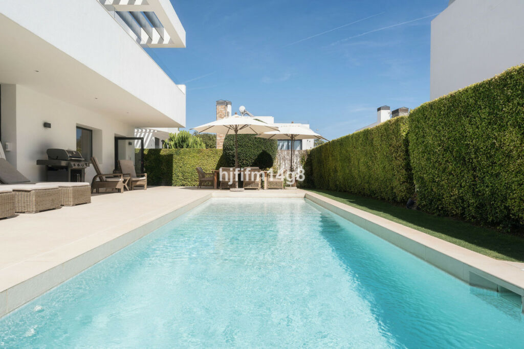 Detached Villa San Pedro de Alcántara Málaga