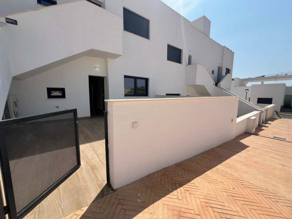 Ground Floor Apartment Finestrat Alicante - image 2