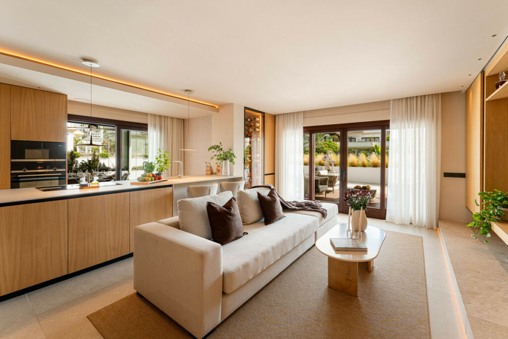 Penthouse Duplex The Golden Mile Málaga - image 2