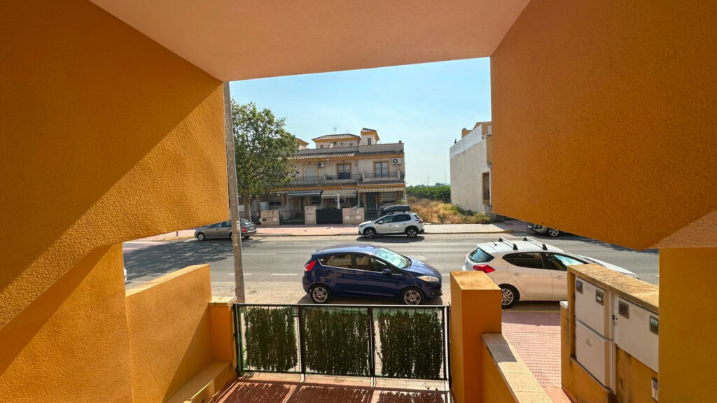 Bungalow Daya Nueva Alicante - image 2