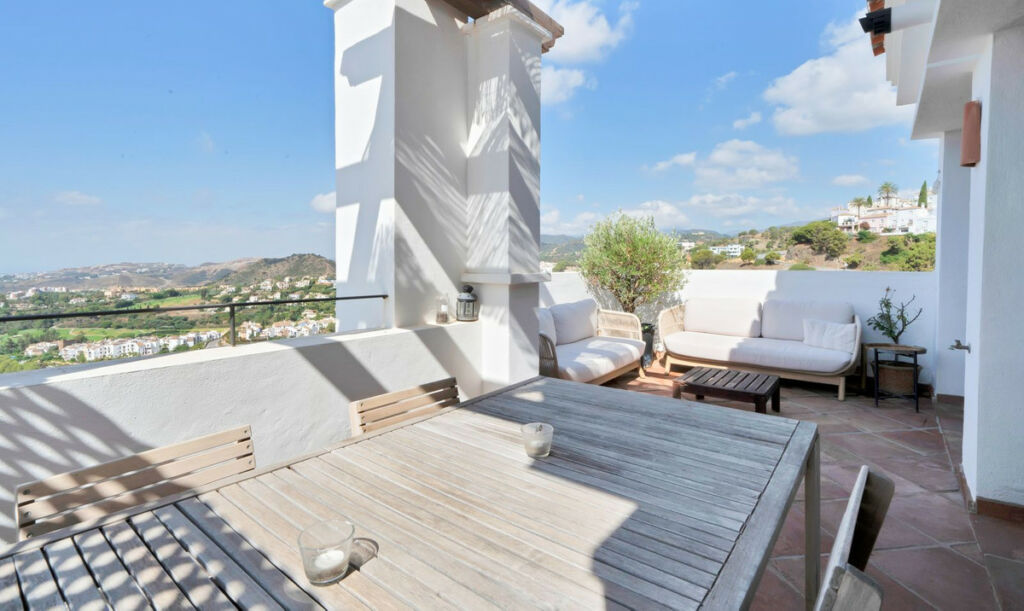 Penthouse La Heredia Málaga - image 2