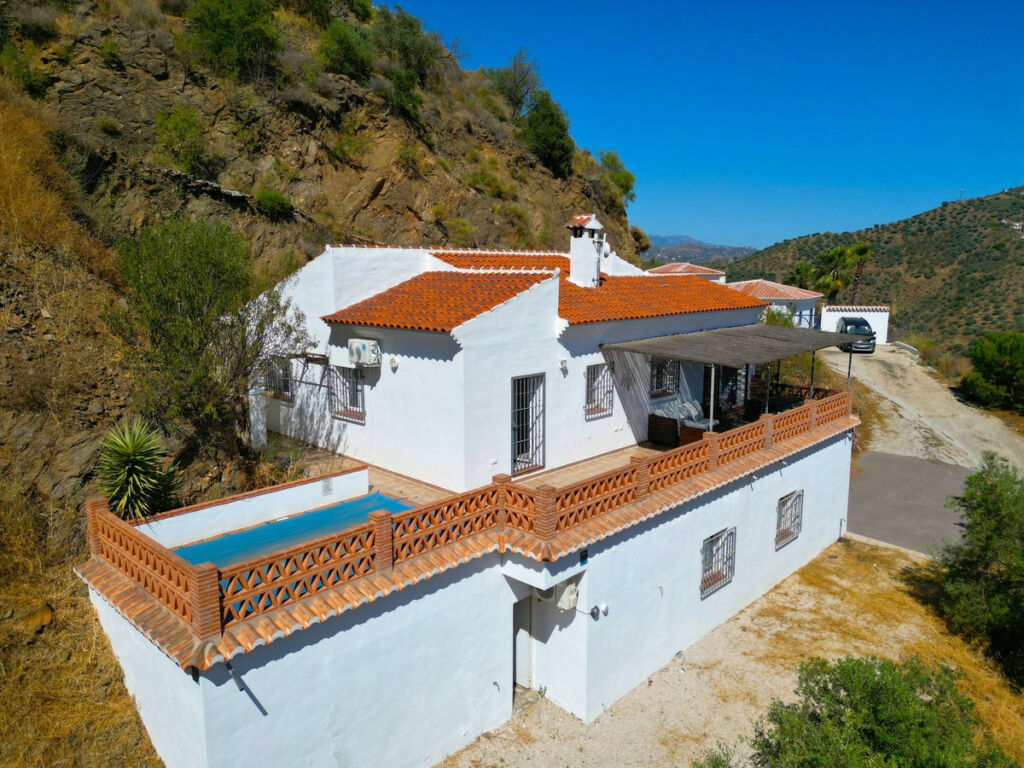 Detached Villa Arenas Málaga