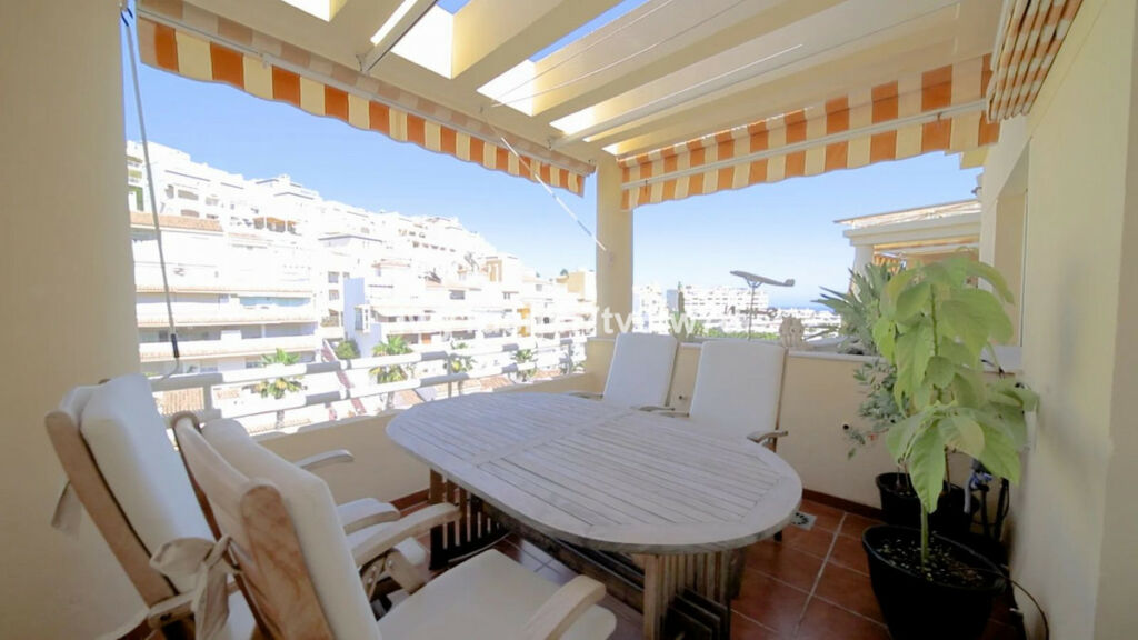 Penthouse Torrequebrada Málaga - image 3