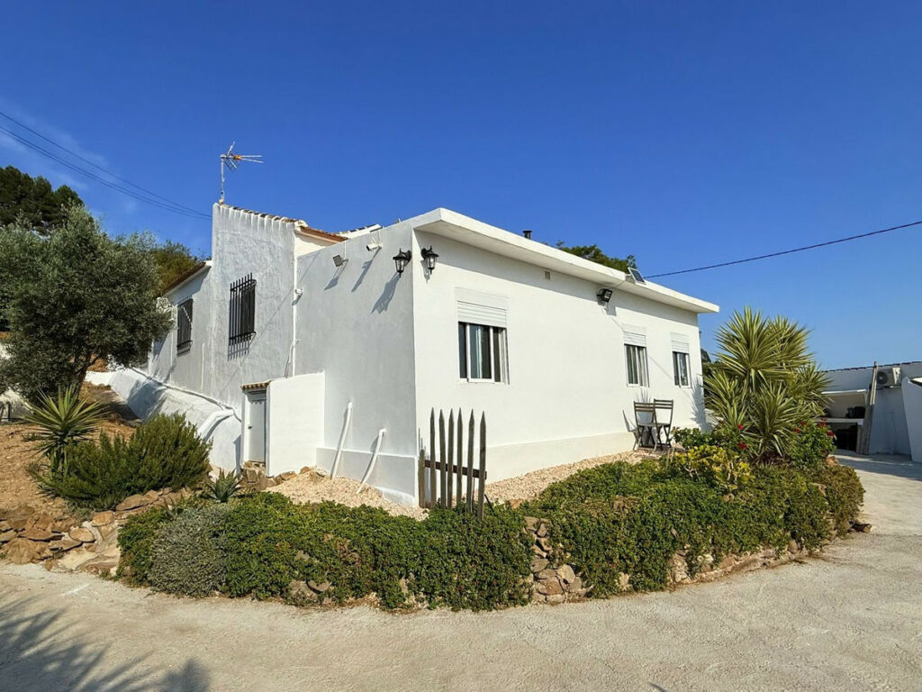 Finca - Cortijo Villanueva De La Concepcion Málaga - image 2