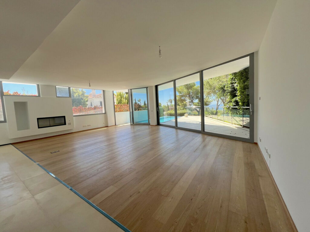 Townhouse Sierra Blanca Málaga - image 2