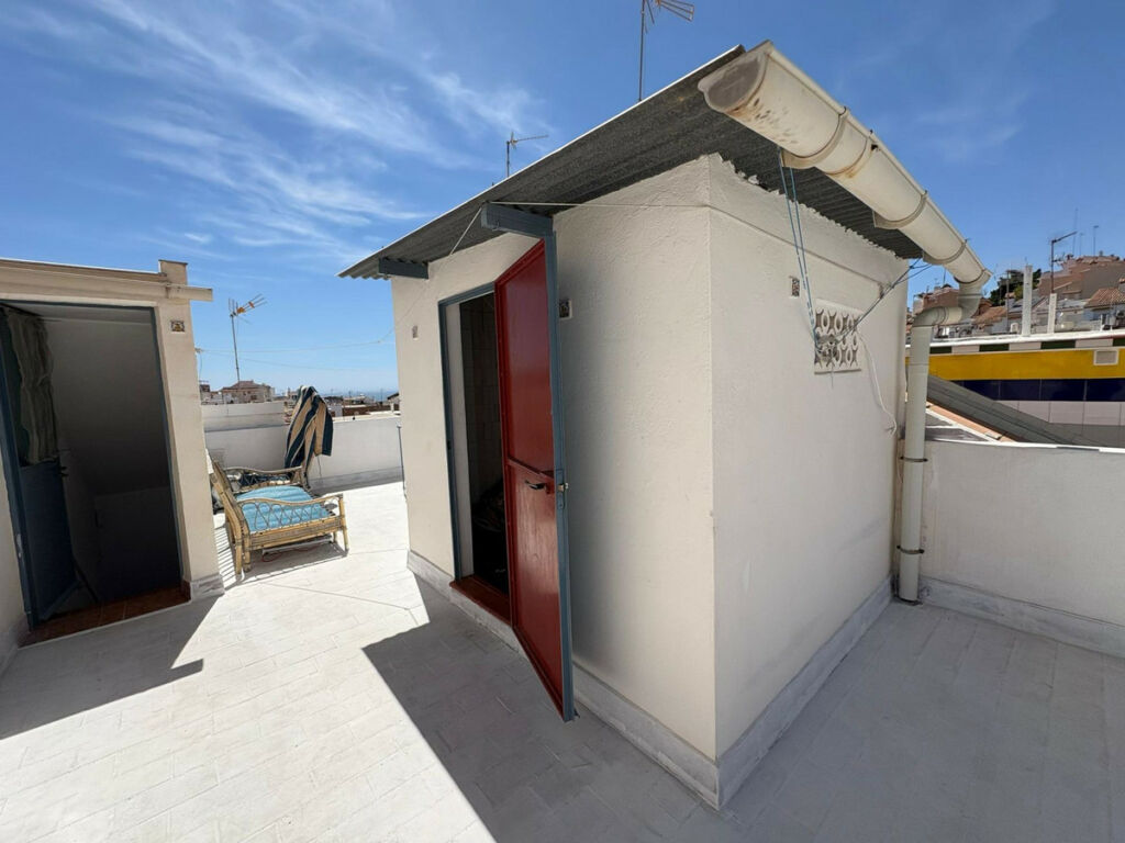 Detached Villa Benalmadena Málaga - image 2