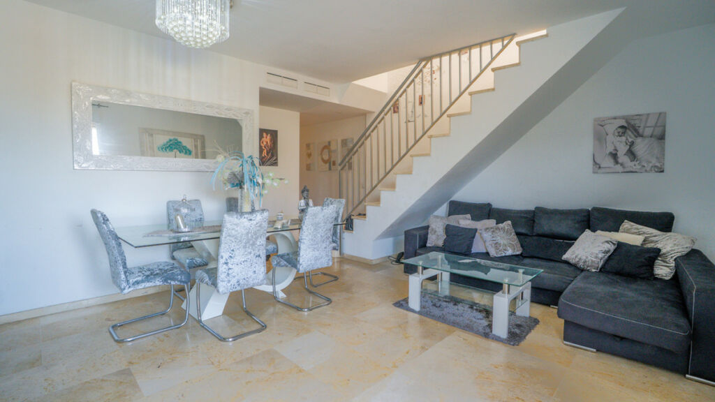 Penthouse Duplex Estepona Málaga - image 2