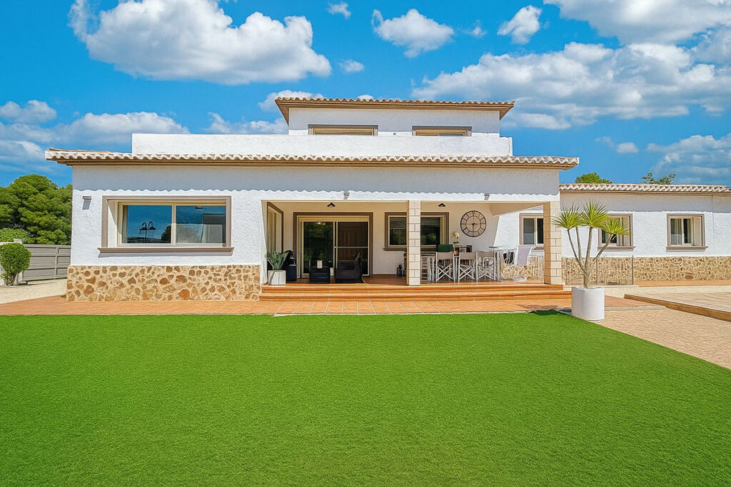 Detached Villa Calpe Alicante - image 2