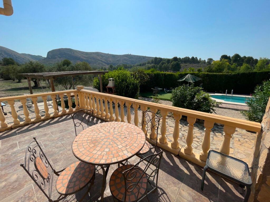 Detached Villa Millena Alicante - image 2
