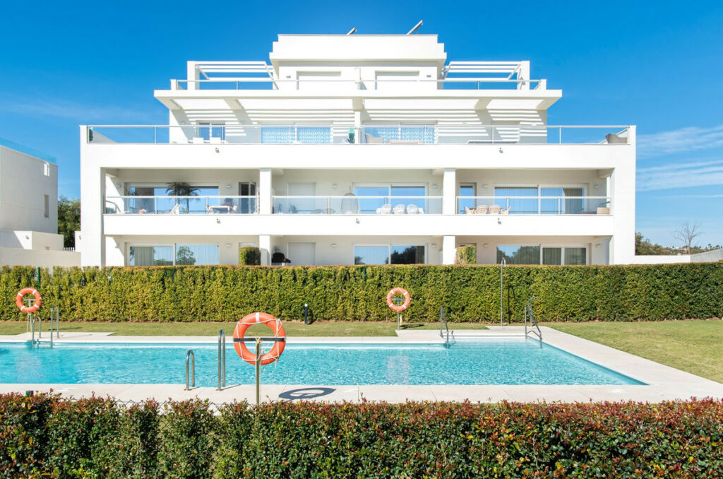 Middle Floor Apartment San Roque Club Cádiz - image 2
