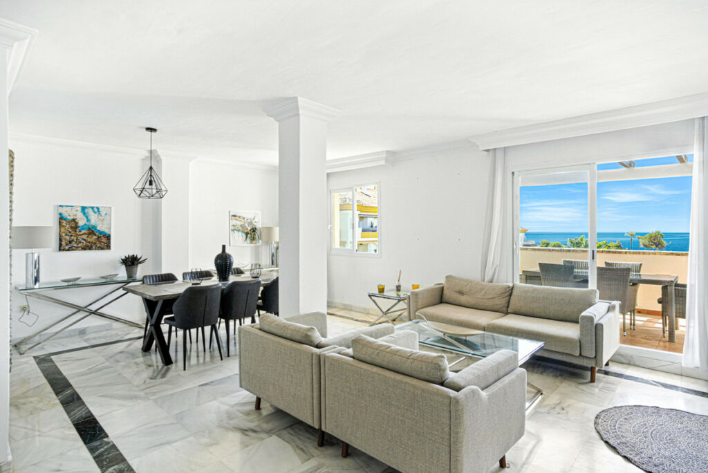 Penthouse The Golden Mile Málaga - image 2