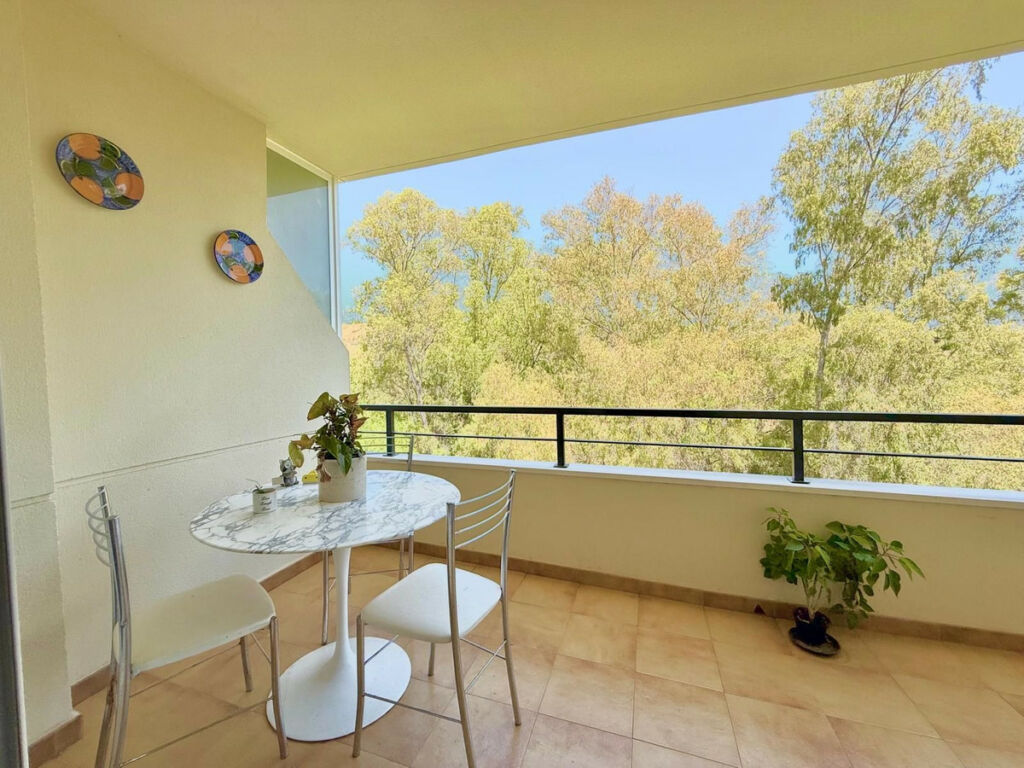 Middle Floor Apartment Calahonda Málaga
