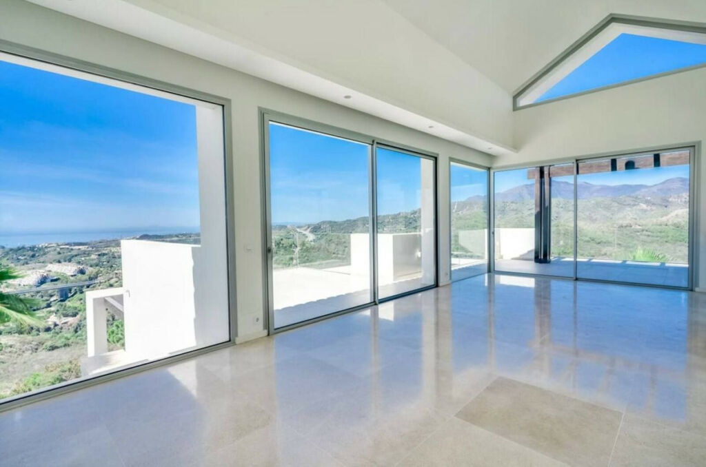 Penthouse Benahavís Málaga - image 2