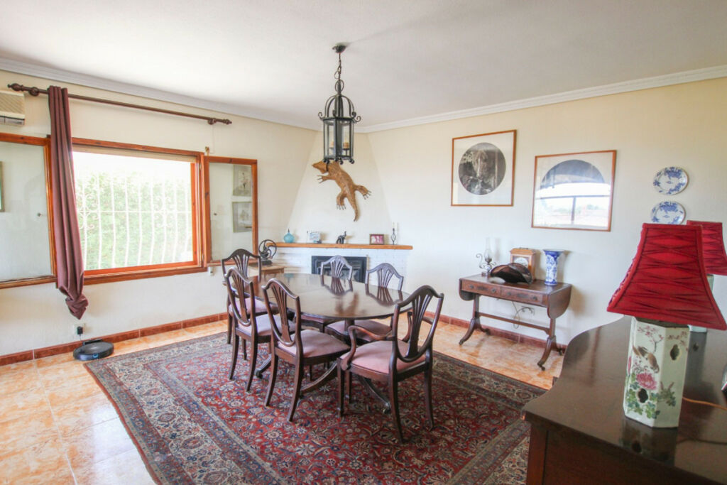 Detached Villa Calpe Alicante - image 2