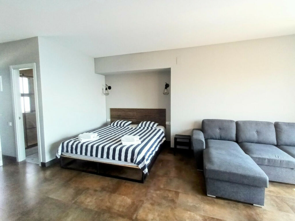 Middle Floor Studio Benalmadena Costa Málaga - image 2