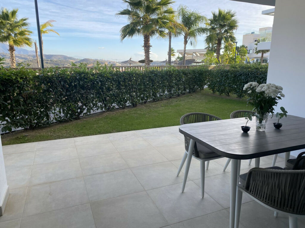 Ground Floor Apartment La Cala de Mijas Málaga - image 2