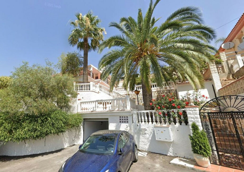Detached Villa Coín Málaga - image 2