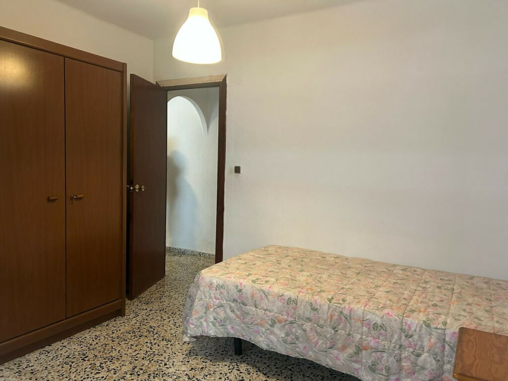 Middle Floor Apartment Marbella Málaga - image 2