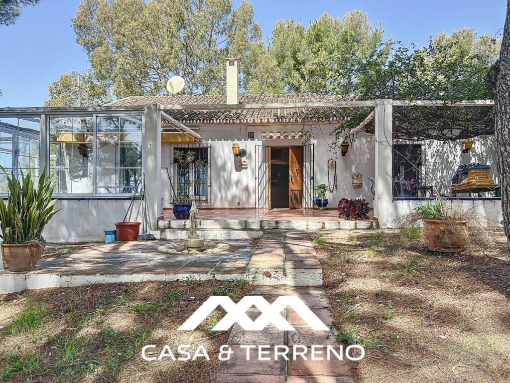 Detached Villa Nerja Málaga - image 2